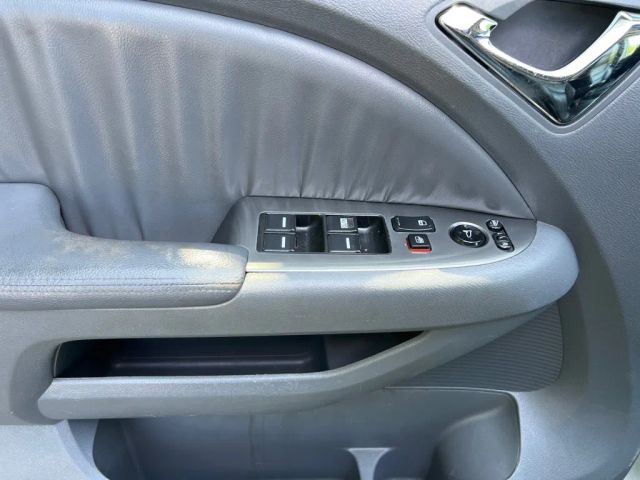 HondaOdyssey EX-L Minivan 4D12