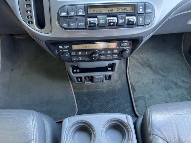 HondaOdyssey EX-L Minivan 4D17