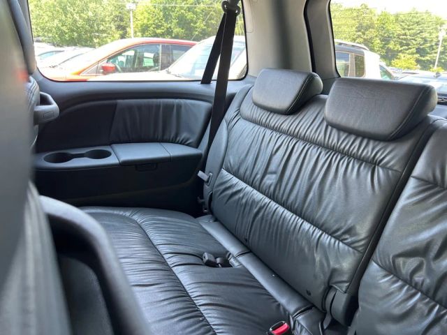 HondaOdyssey EX-L Minivan 4D23