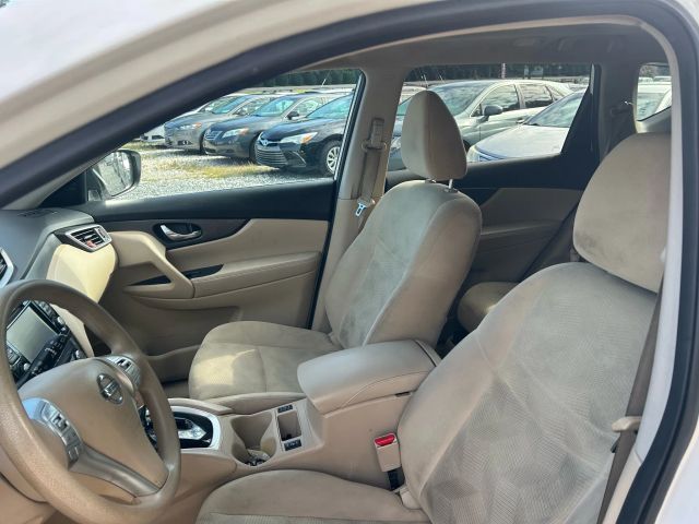 NissanRogue SV Sport Utility 4D13