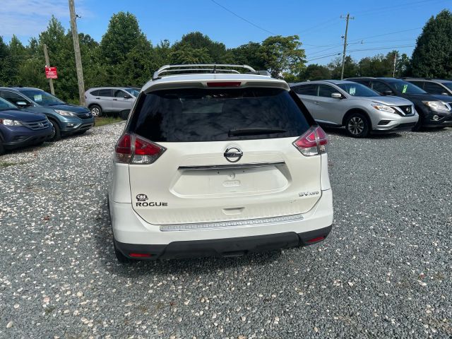 NissanRogue SV Sport Utility 4D4