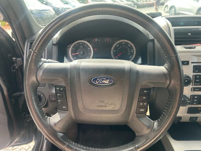 FordEscape XLT Sport Utility 4D14