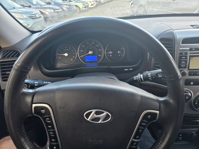 HyundaiSanta Fe SE Sport Utility 4D12
