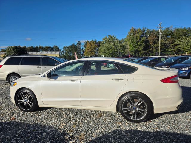 FordFusion Titanium Sedan 4D8