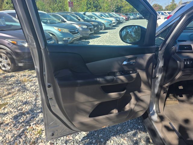 HondaOdyssey SE Minivan 4D11