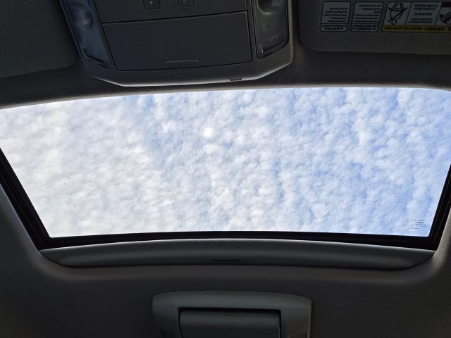 ToyotaSequoia Platinum Sport Utility 4D15