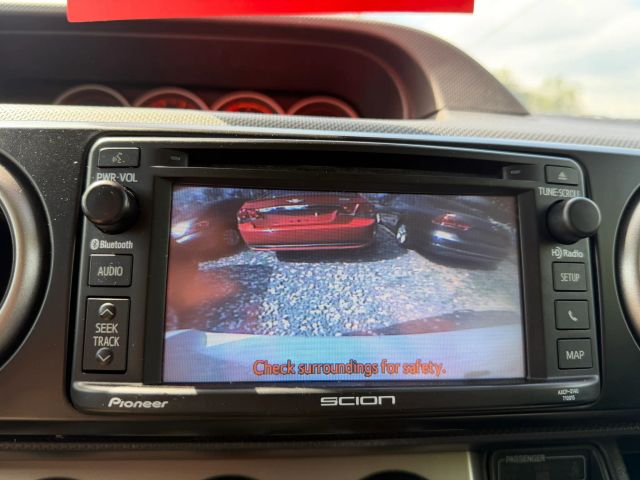 ScionxB Hatchback 4D15