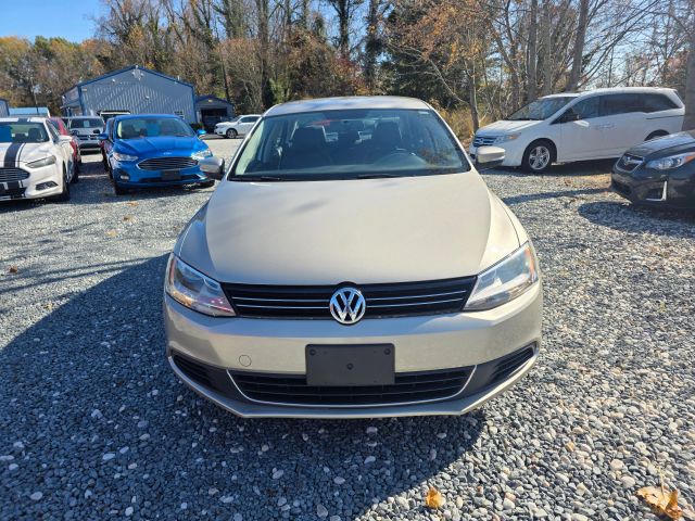 VolkswagenJetta 2.5L SE Sedan 4D2