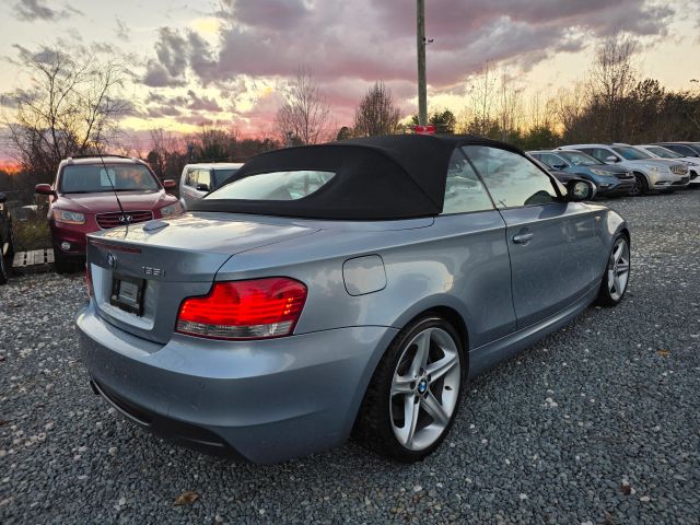 BMW1-Series 135i 2D Convertible5