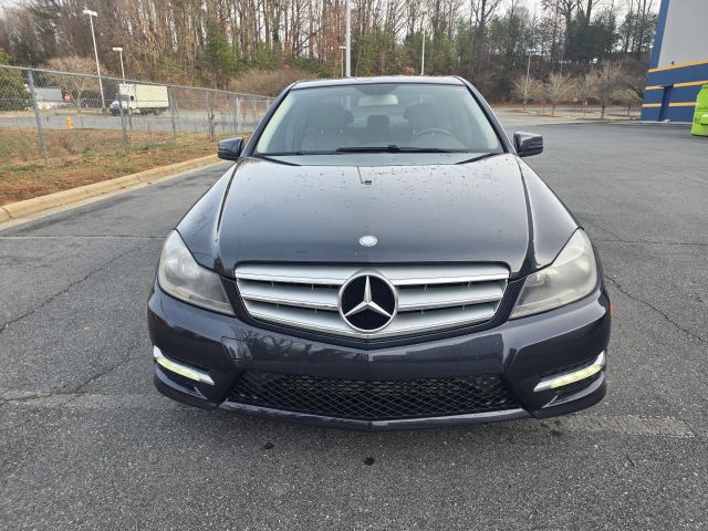 Mercedes-BenzC-Class C 250 Luxury Sedan 4D2