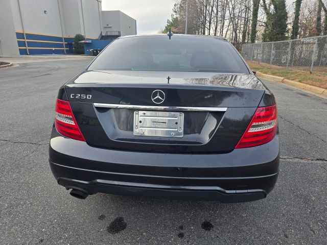 Mercedes-BenzC-Class C 250 Luxury Sedan 4D6