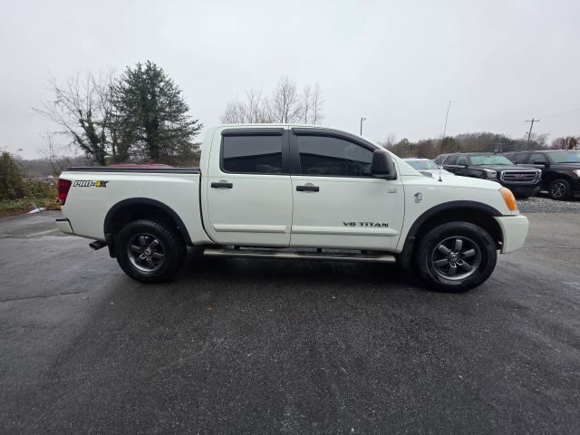 NissanTitan Crew Cab PRO-4X Pickup 4D 5 1/2 ft4