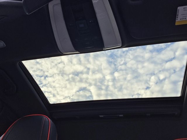 Mercedes-BenzC-Class C 250 Luxury Sedan 4D13