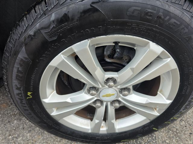 ChevroletEquinox LT Sport Utility 4D10