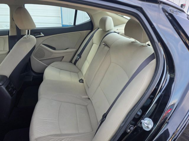 KiaOptima LX Hybrid Sedan 4D16