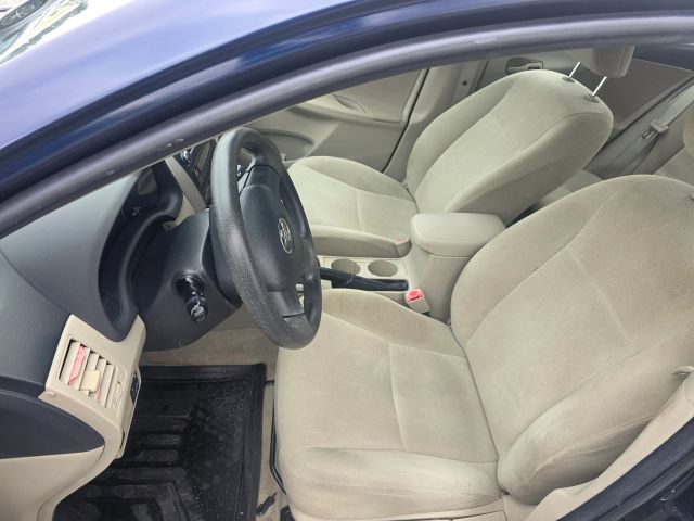 ToyotaCorolla LE Sedan 4D12