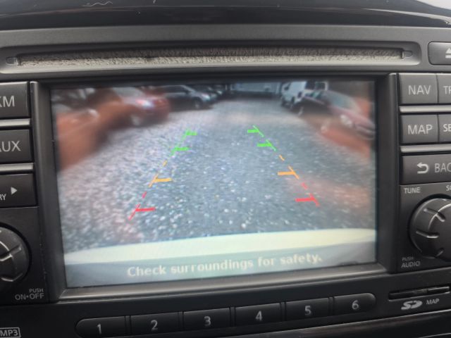 NissanJUKE SL Sport Utility 4D17