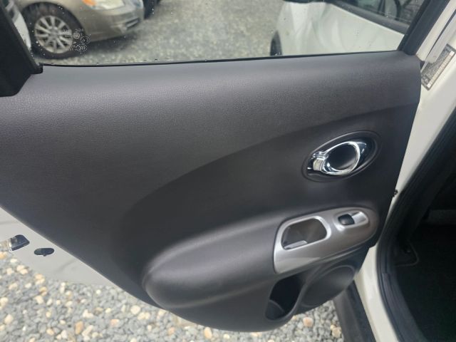 NissanJUKE SL Sport Utility 4D19