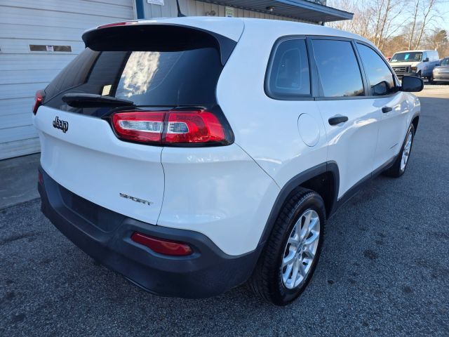 JeepCherokee Sport SUV 4D5