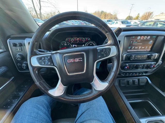 GMCSierra 1500 Crew Cab SLT Pickup 4D 5 3/4 ft16