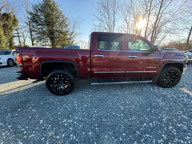 GMCSierra 1500 Crew Cab SLT Pickup 4D 5 3/4 ft7