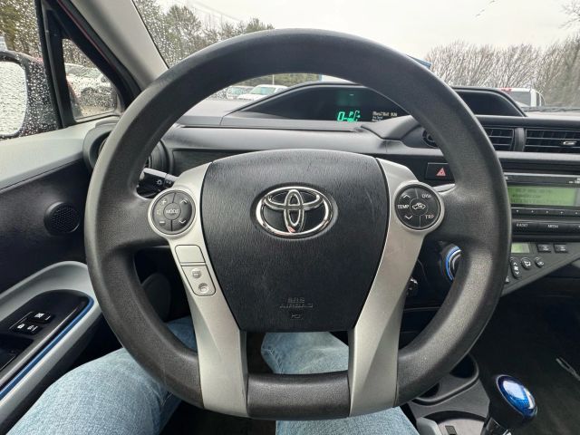 ToyotaPrius c Two Hatchback 4D12