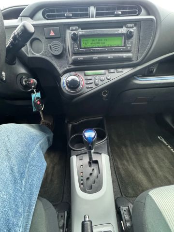 ToyotaPrius c Two Hatchback 4D13