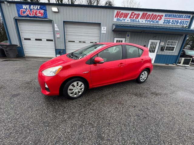 ToyotaPrius c Two Hatchback 4D2
