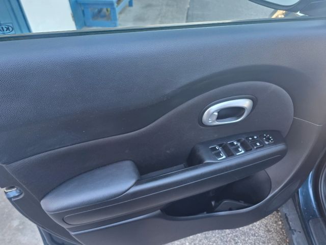 KiaSoul + Wagon 4D11