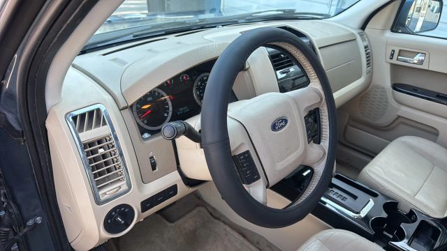 FordEscape Limited Sport Utility 4D13