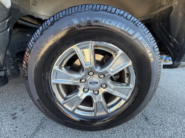 FordF150 SuperCrew Cab XLT Pickup 4D 6 1/2 ft12