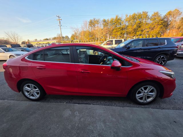 ChevroletCruze LT Sedan 4D4
