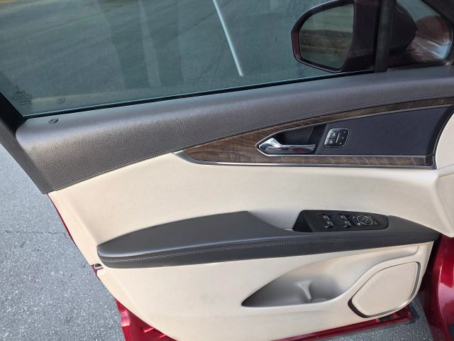 LincolnMKX Reserve Sport Utility 4D11