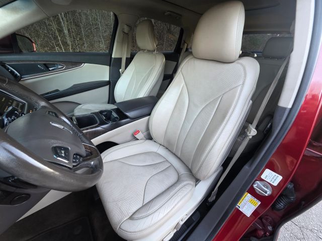 LincolnMKX Reserve Sport Utility 4D14