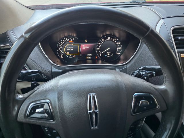 LincolnMKX Reserve Sport Utility 4D15