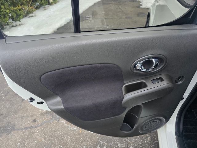 Nissancube S Wagon 4D17