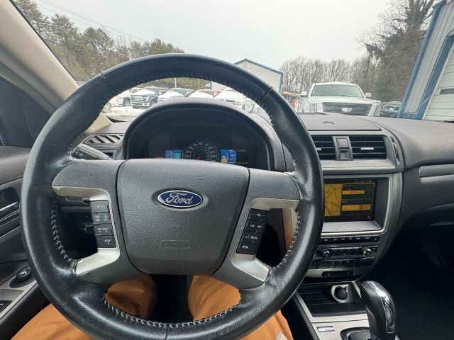 FordFusion Hybrid Sedan 4D13