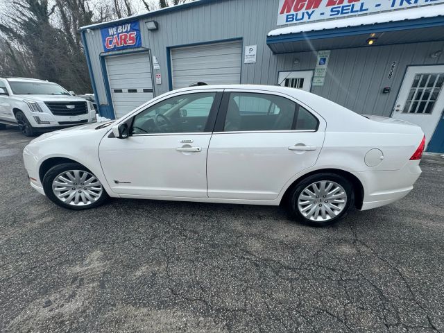 FordFusion Hybrid Sedan 4D2