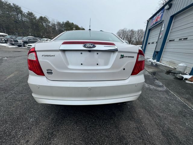 FordFusion Hybrid Sedan 4D4