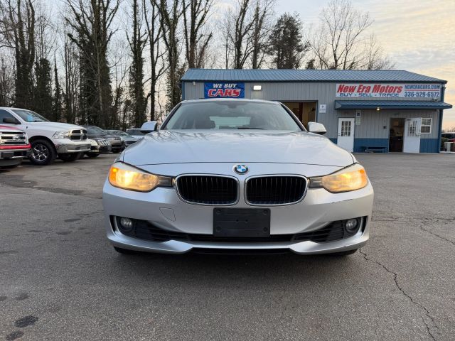 BMW3 Series 328i xDrive Sedan 4D2