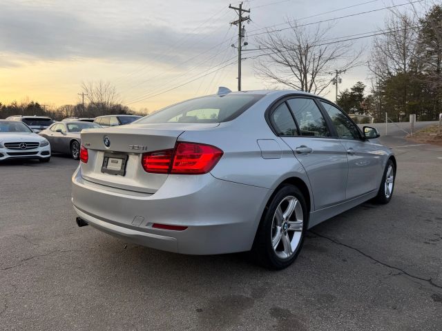 BMW3 Series 328i xDrive Sedan 4D5