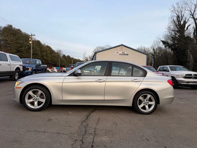 BMW3 Series 328i xDrive Sedan 4D8