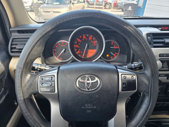 Toyota4Runner SR5 Sport Utility 4D15