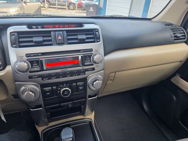 Toyota4Runner SR5 Sport Utility 4D16