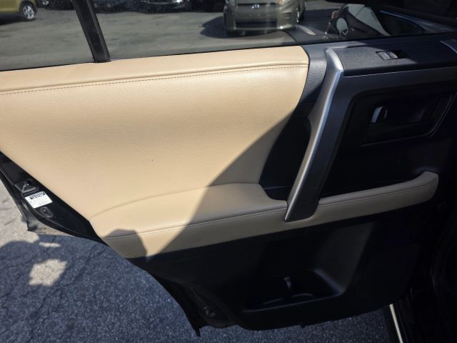 Toyota4Runner SR5 Sport Utility 4D18