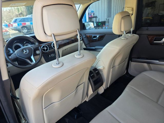 Mercedes-BenzGLK-Class GLK 350 Sport Utility 4D20