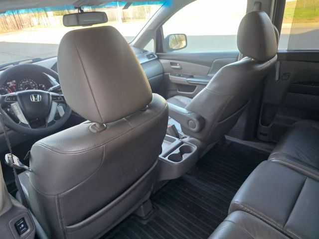 HondaOdyssey EX-L Minivan 4D19