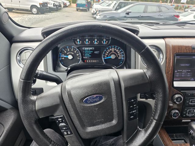 FordF150 SuperCrew Cab Lariat Pickup 4D 5 1/2 ft15