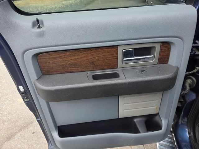 FordF150 SuperCrew Cab Lariat Pickup 4D 5 1/2 ft19