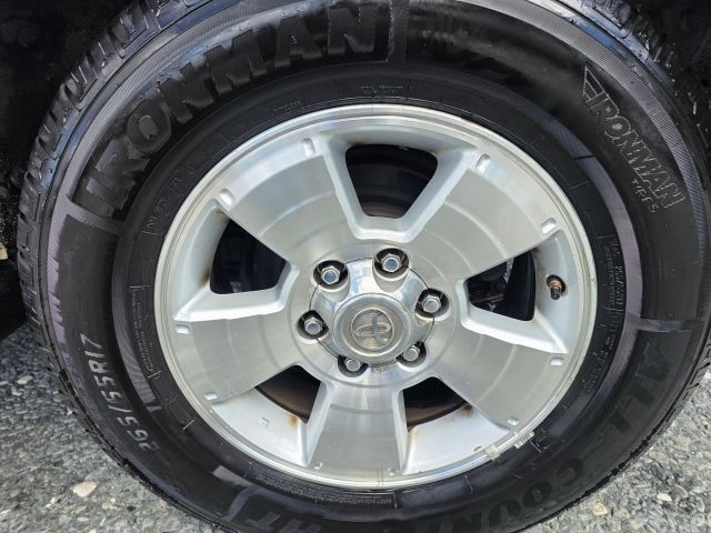 Toyota4Runner SR5 Sport Utility 4D10